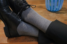 Afbeelding in Gallery-weergave laden, Grijze sokken - organisch katoen (3 paar)