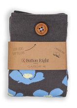 Load image into Gallery viewer, Boy&#39;s box (4 pairs size 35-38)